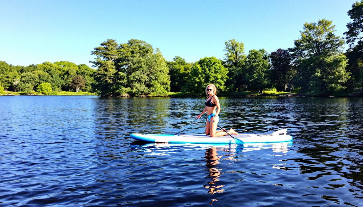 Guida completa per principianti allo stand up paddle
